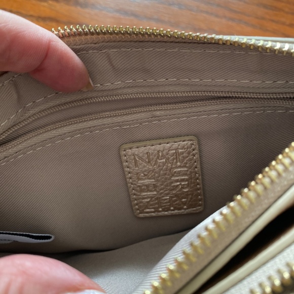 Naturalizer Wristlet - Picture 8 of 10